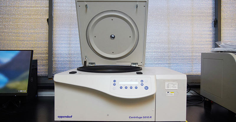 eppendorf-centrifuge-5810R-冷凍離心機